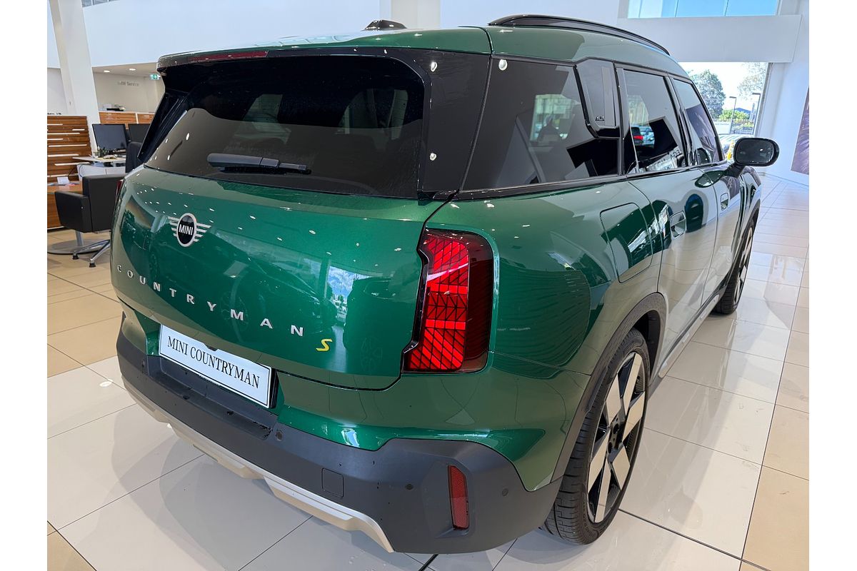 2024 MINI Countryman SE Classic U25