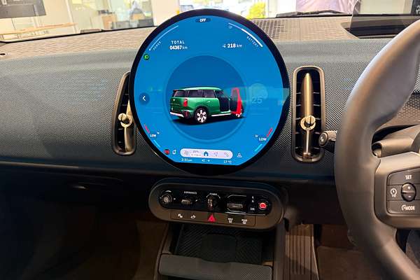 2024 MINI Countryman SE Classic U25