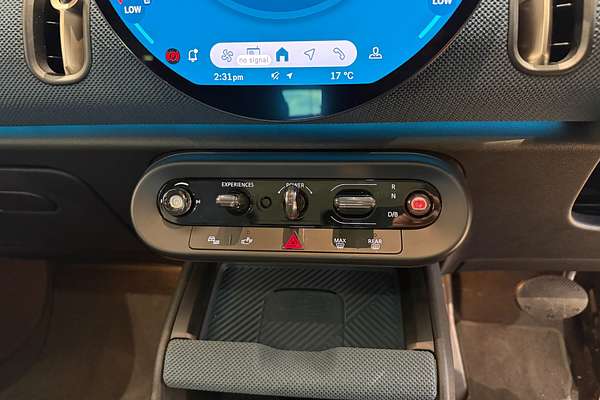 2024 MINI Countryman SE Classic U25
