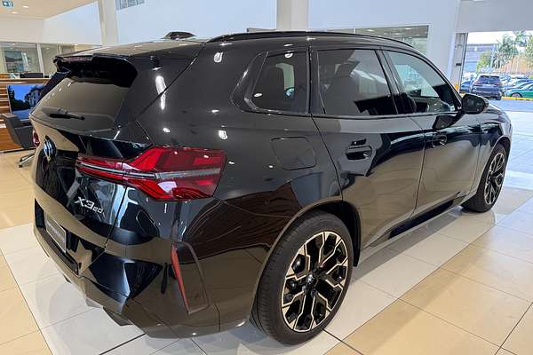 2025 BMW X3 20 xDrive G45