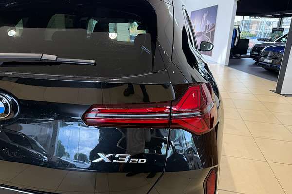 2025 BMW X3 20 xDrive G45