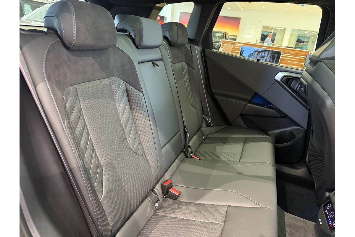 2025 BMW X3 20 xDrive G45