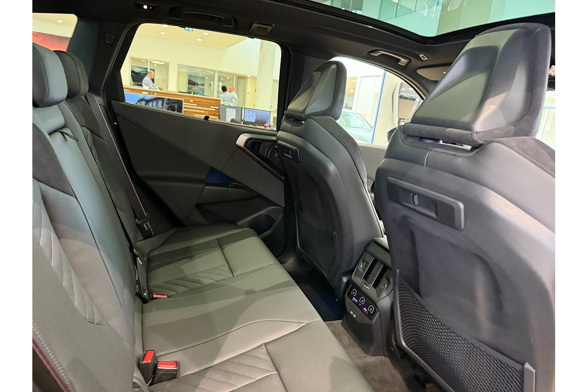 2025 BMW X3 20 xDrive G45