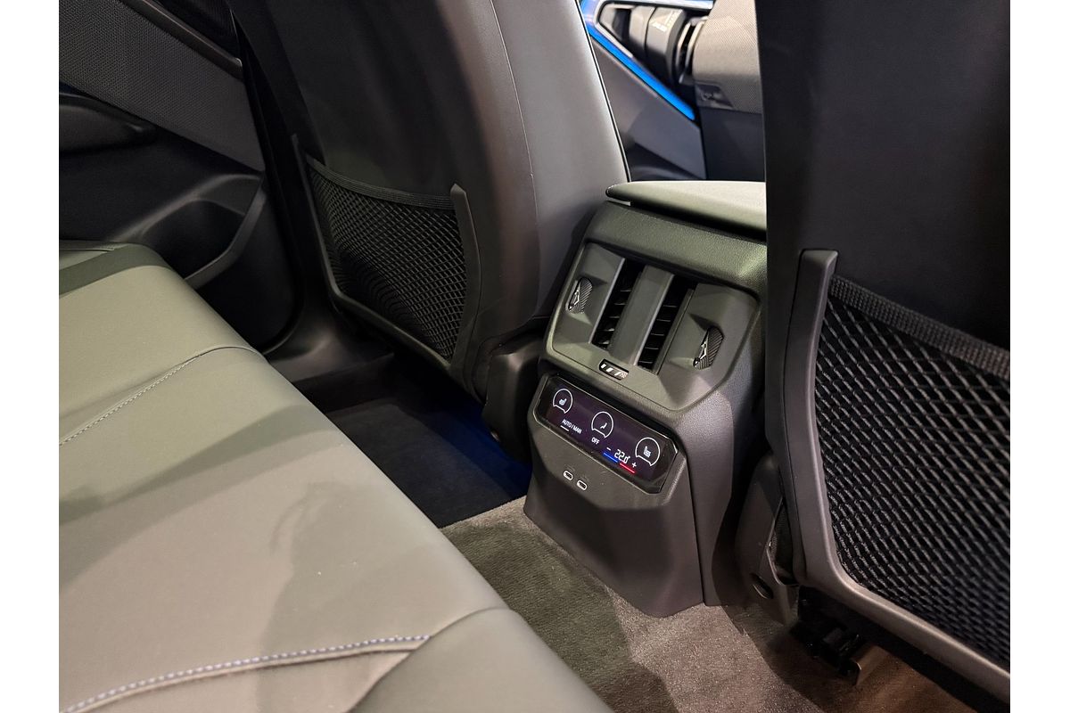 2025 BMW X3 20 xDrive G45