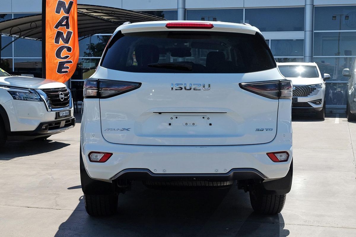 2023 Isuzu MU-X LS-U
