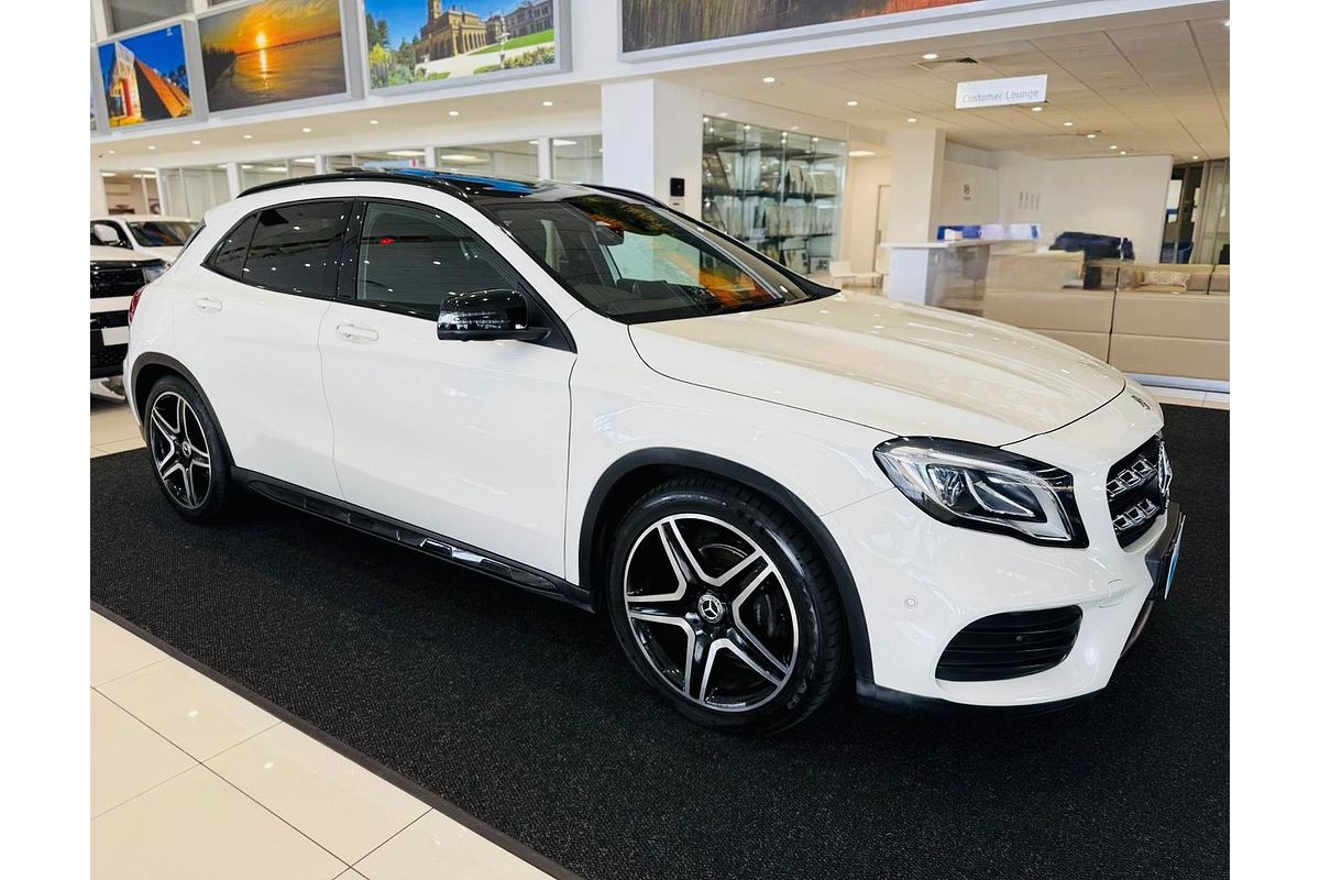 2018 Mercedes-Benz GLA-Class GLA180 X156