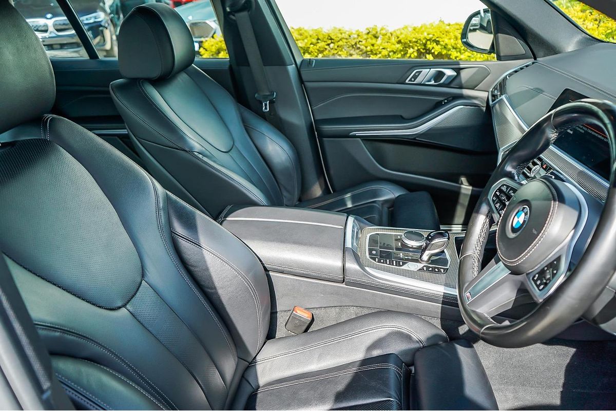 2022 BMW X5 xDrive30d M Sport G05