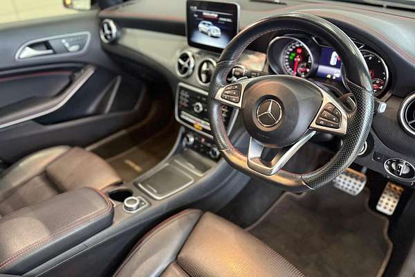 2018 Mercedes-Benz GLA-Class GLA180 X156