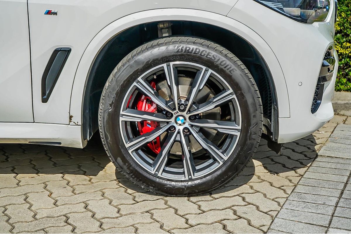 2022 BMW X5 xDrive30d M Sport G05