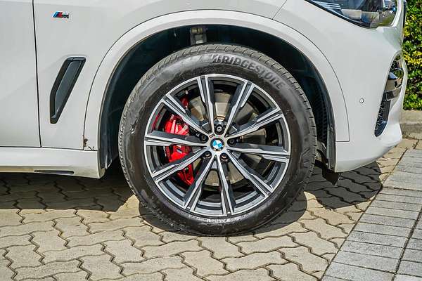 2022 BMW X5 xDrive30d M Sport G05