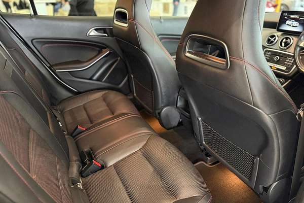 2018 Mercedes-Benz GLA-Class GLA180 X156