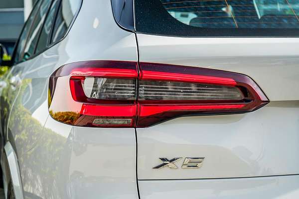 2022 BMW X5 xDrive30d M Sport G05