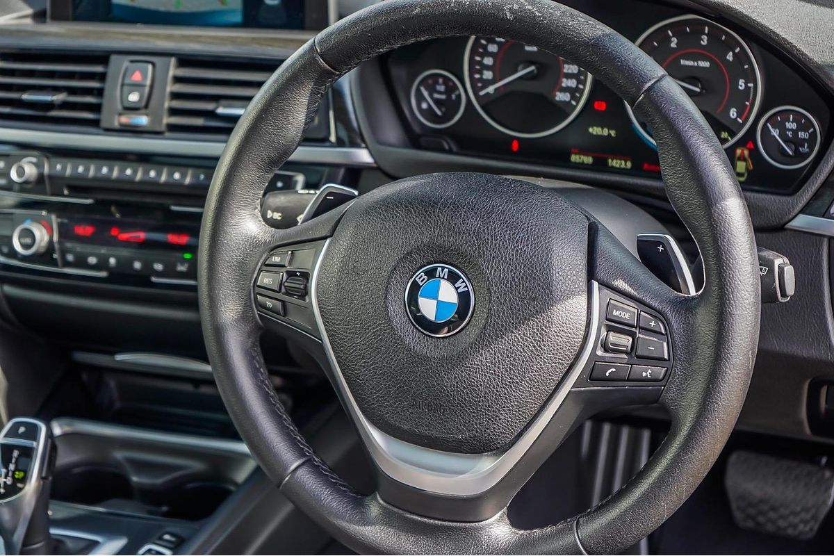 2015 BMW 4 Series 420d Sport Line F32