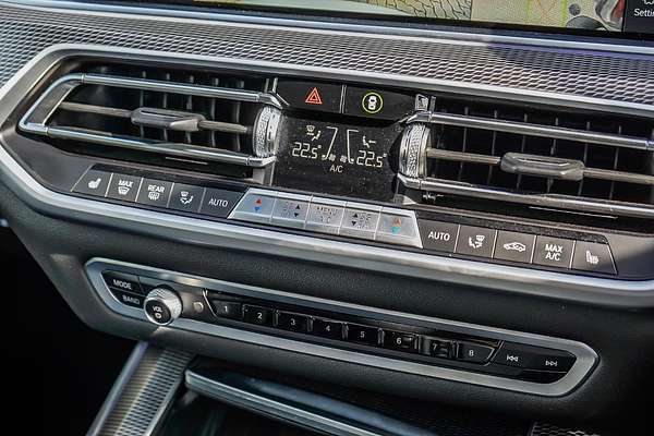 2022 BMW X5 xDrive30d M Sport G05