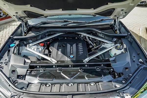 2022 BMW X5 xDrive30d M Sport G05