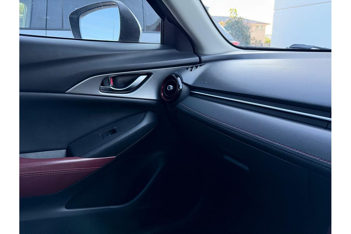 2016 Mazda CX-3 sTouring DK
