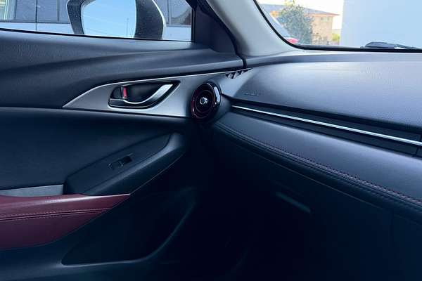 2016 Mazda CX-3 sTouring DK