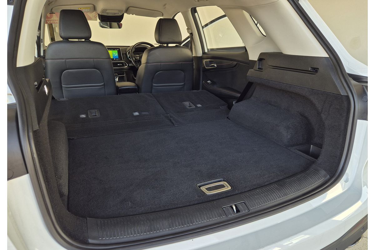 2023 MG HS Excite SAS23