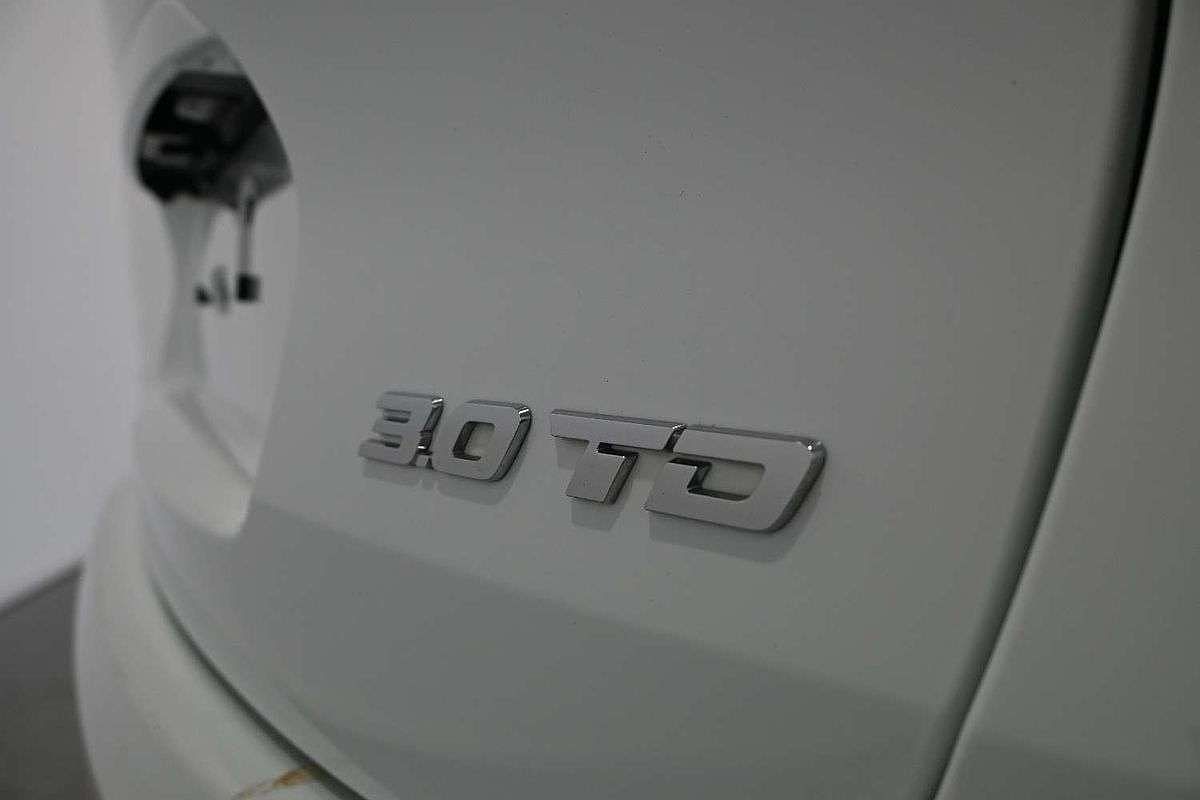 2023 Isuzu MU-X LS-T