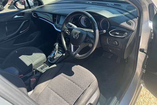 2017 Holden Astra R BK