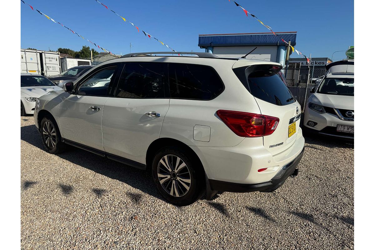 2017 Nissan Pathfinder ST R52 Series II