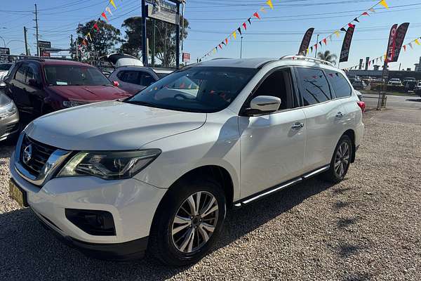 2017 Nissan Pathfinder ST R52 Series II