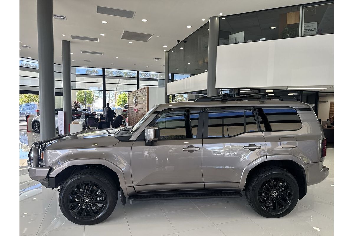 2025 Toyota Landcruiser Prado Kakadu GDJ251R