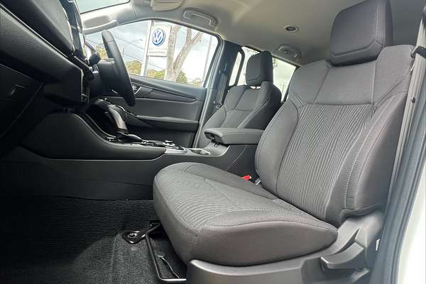 2025 Isuzu MU-X AUTO