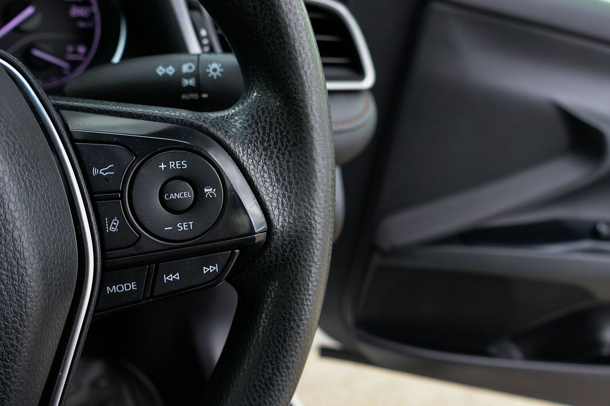 2020 Toyota Camry Ascent AXVH71R