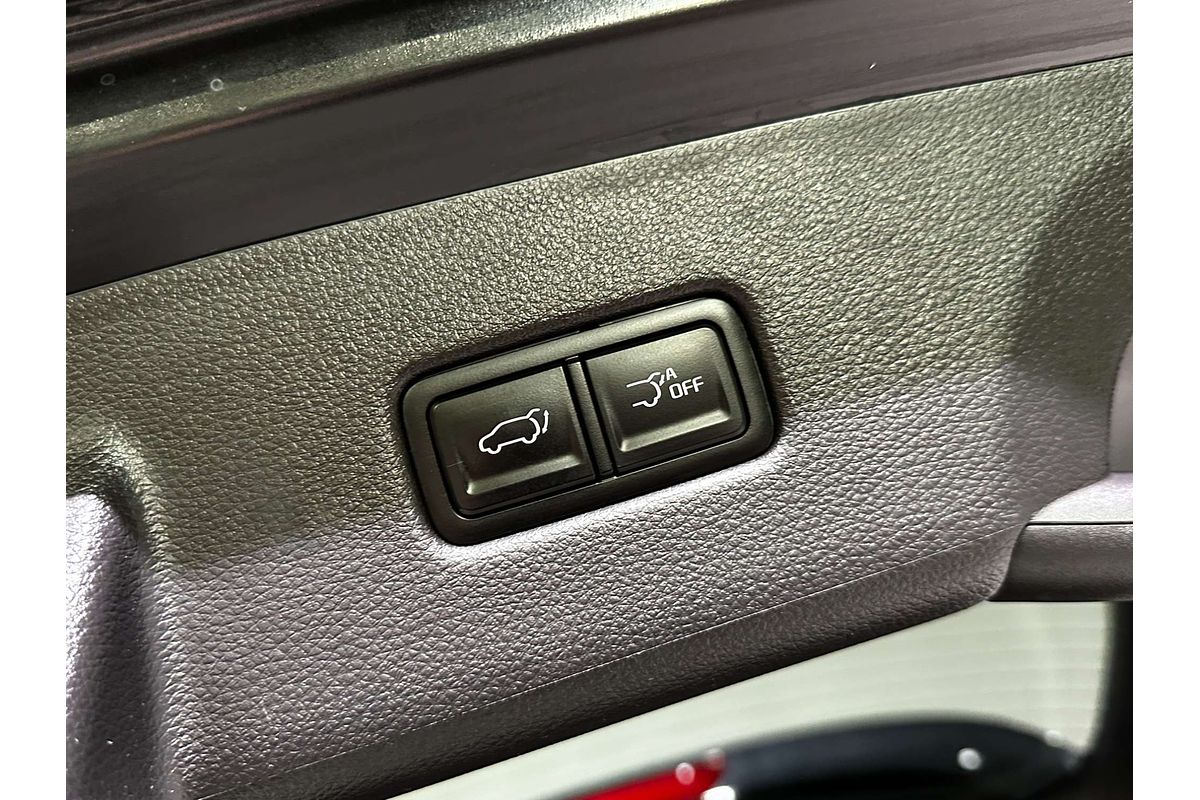 2023 Kia Carnival SLi KA4