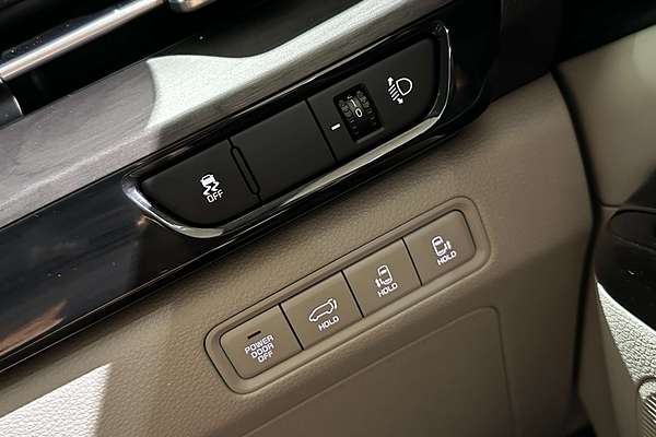 2023 Kia Carnival SLi KA4