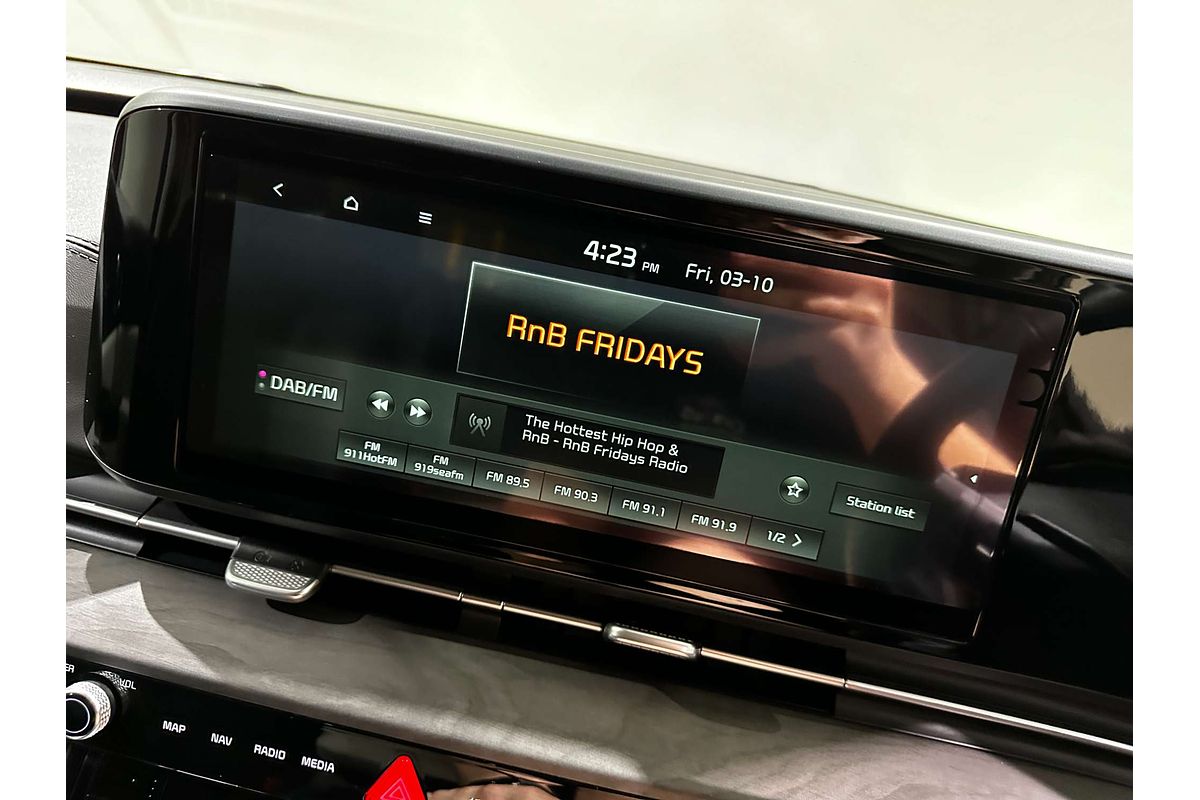 2023 Kia Carnival SLi KA4