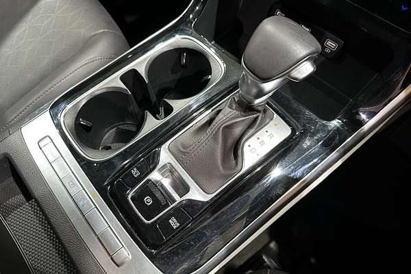 2023 Kia Carnival SLi KA4