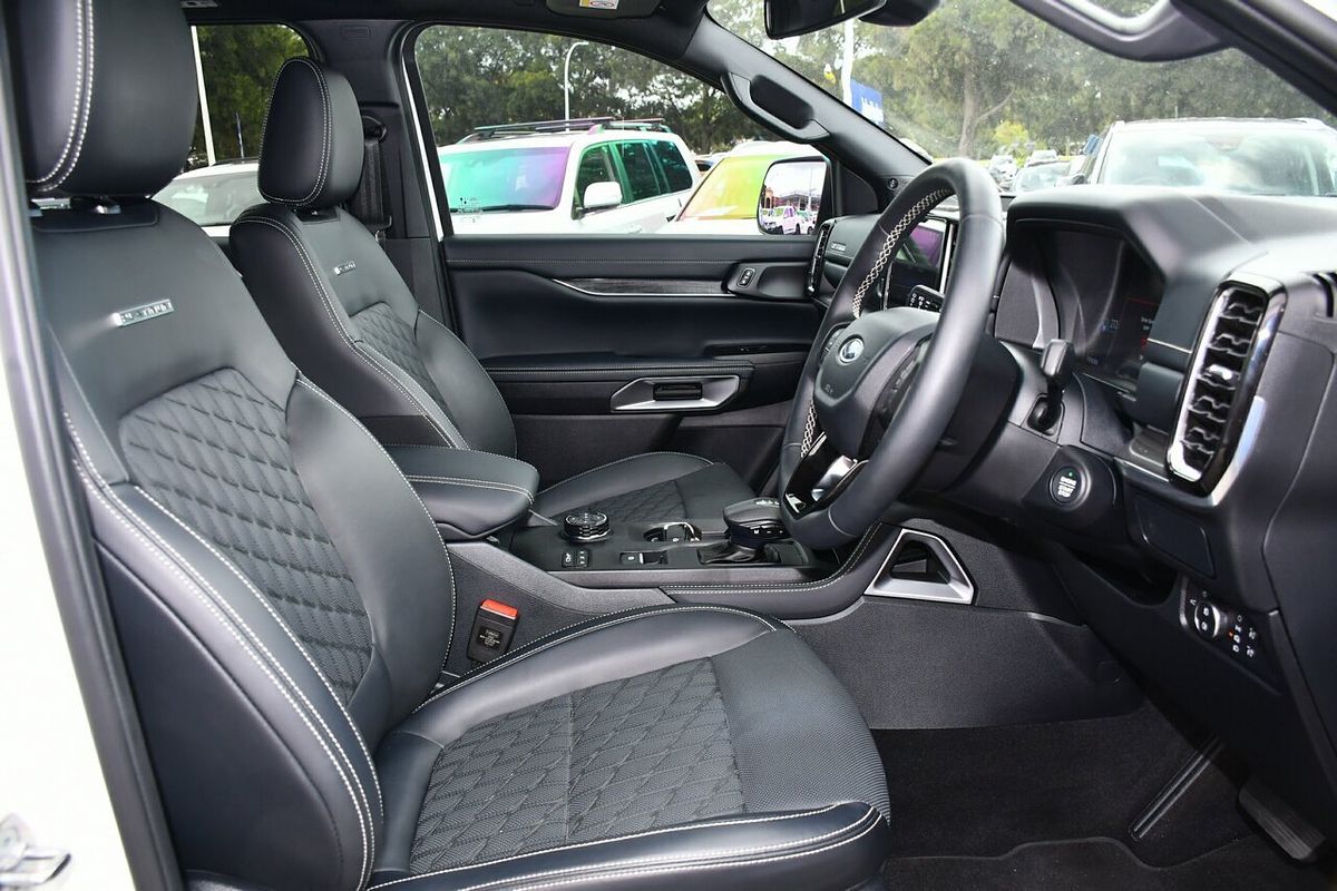 2024 Ford Everest Platinum 3.0L