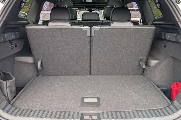 2025 Volkswagen Tayron 195TSI R-Line R4