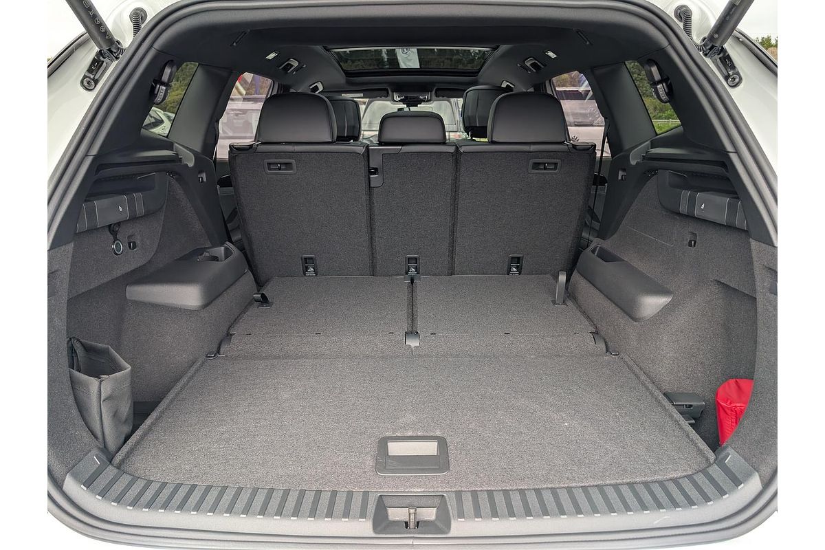 2025 Volkswagen Tayron 195TSI R-Line R4