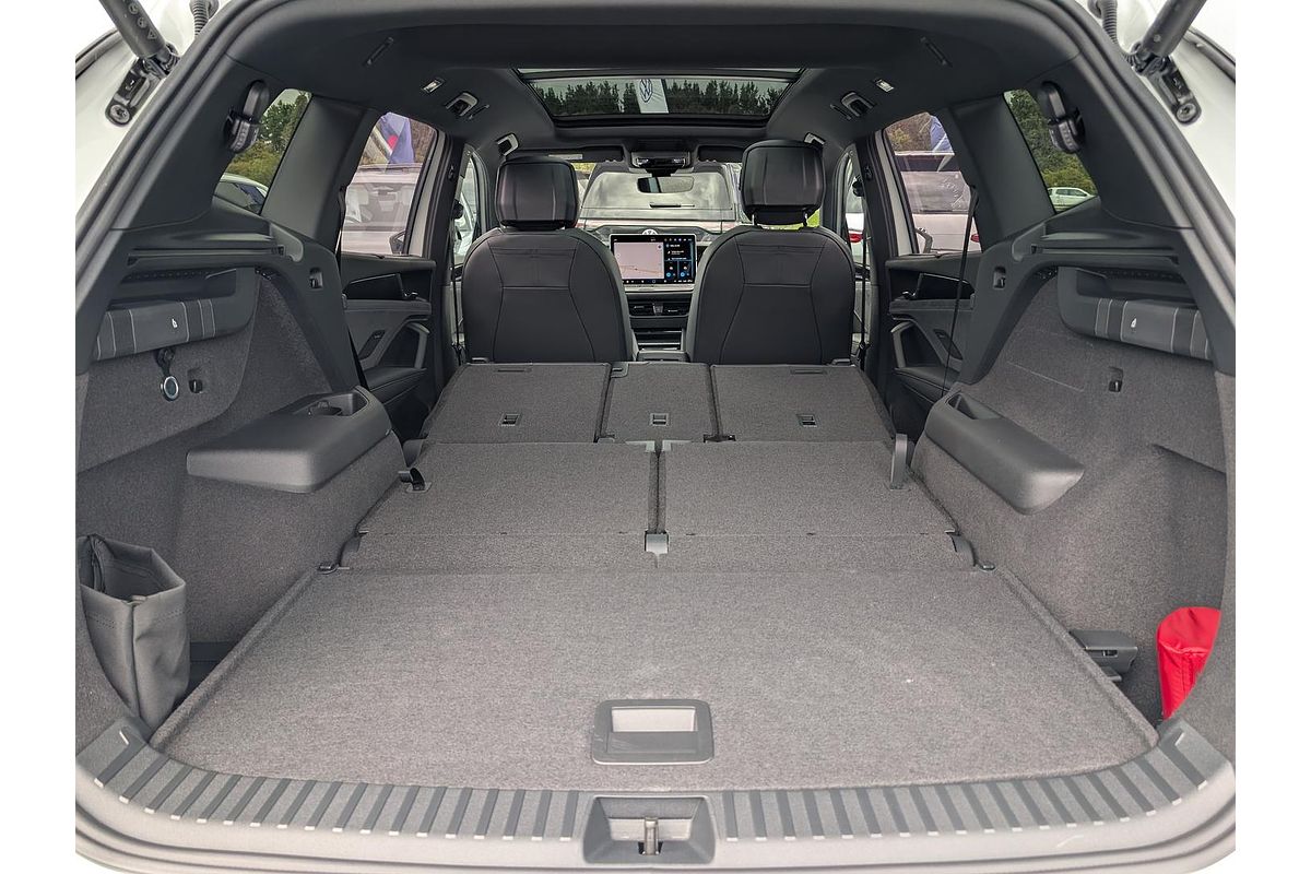 2025 Volkswagen Tayron 195TSI R-Line R4