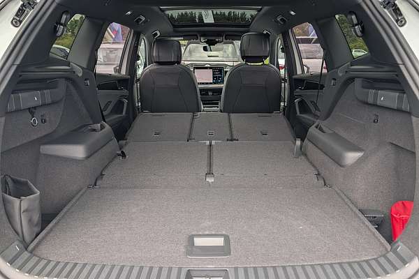 2025 Volkswagen Tayron 195TSI R-Line R4