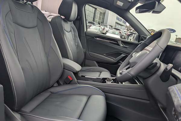 2025 Volkswagen Tayron 195TSI R-Line R4