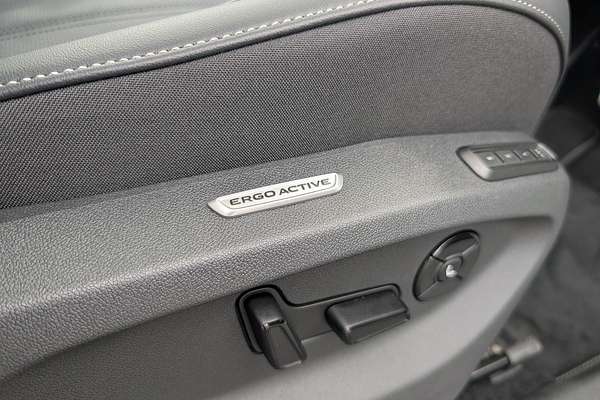 2025 Volkswagen Tayron 195TSI R-Line R4