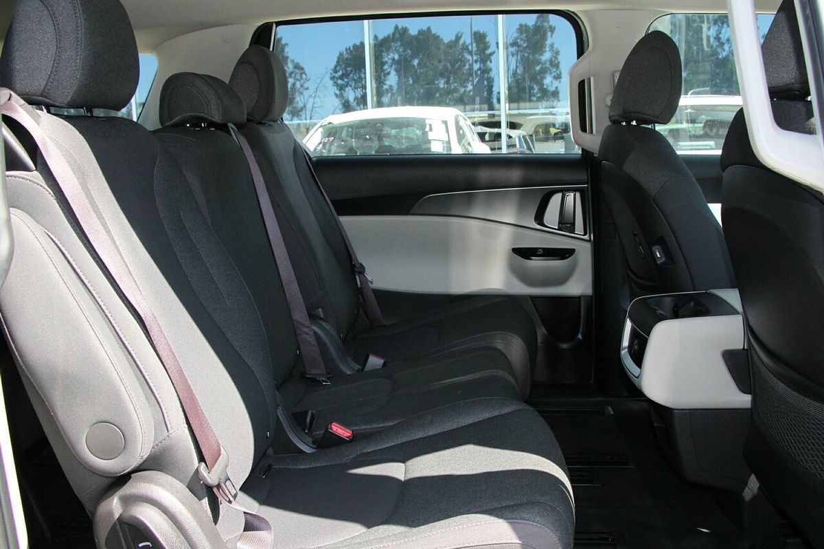 2022 Kia Carnival S KA4