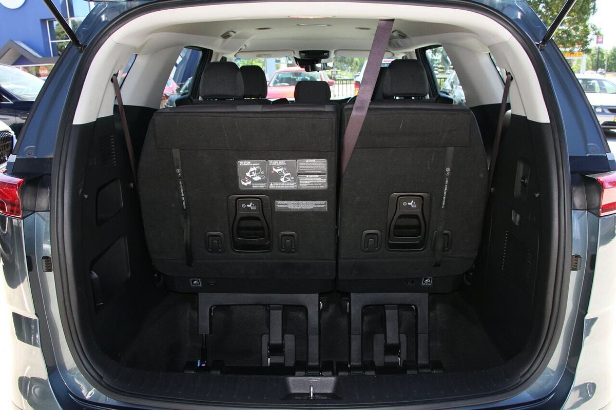 2022 Kia Carnival S KA4