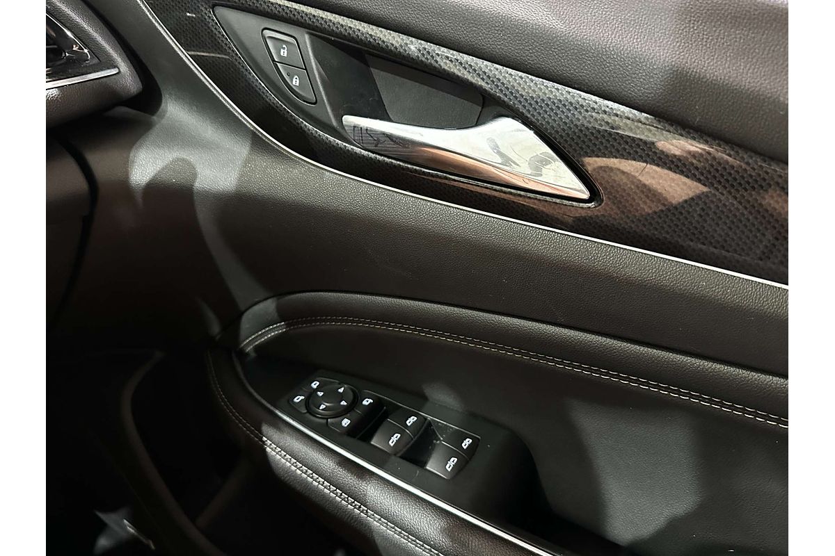 2018 Holden Commodore VXR ZB