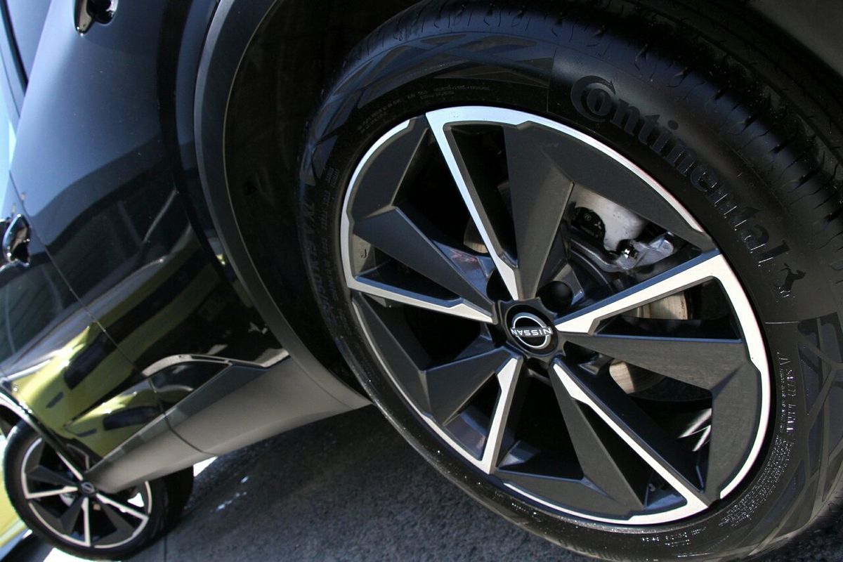 2024 Nissan QASHQAI Ti J12