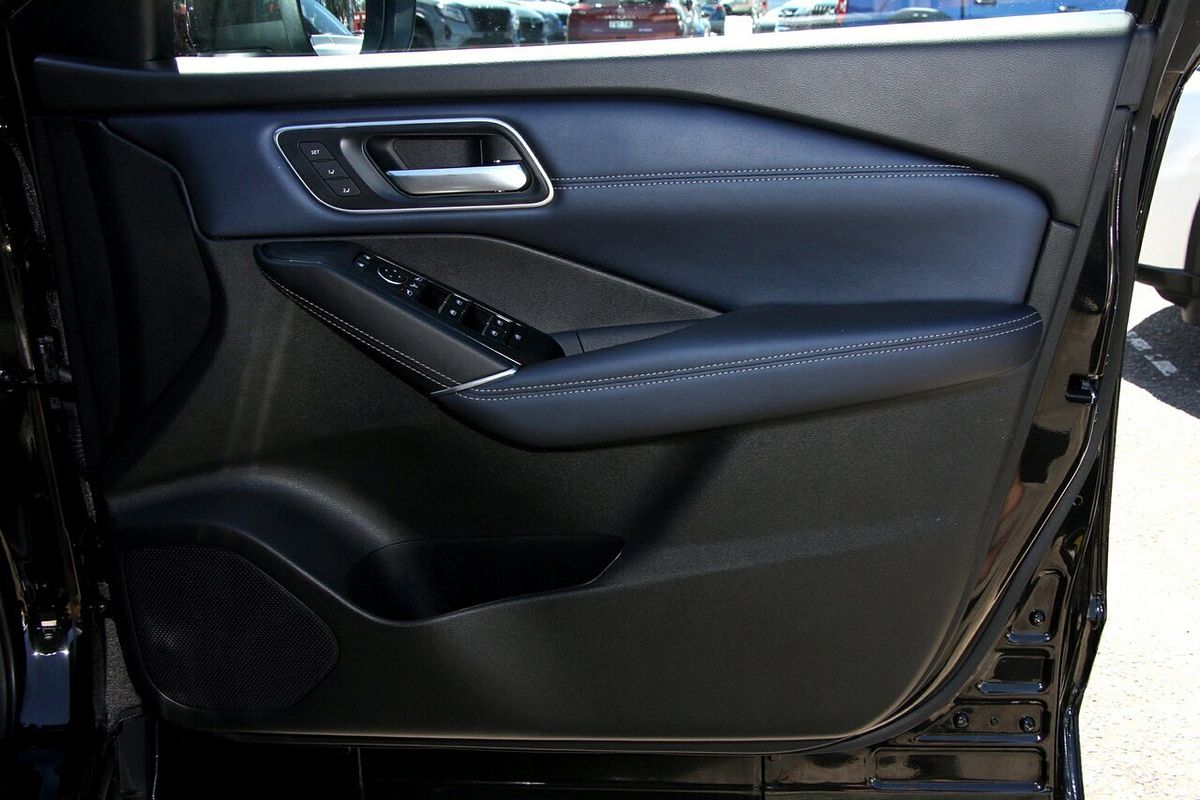 2024 Nissan QASHQAI Ti J12