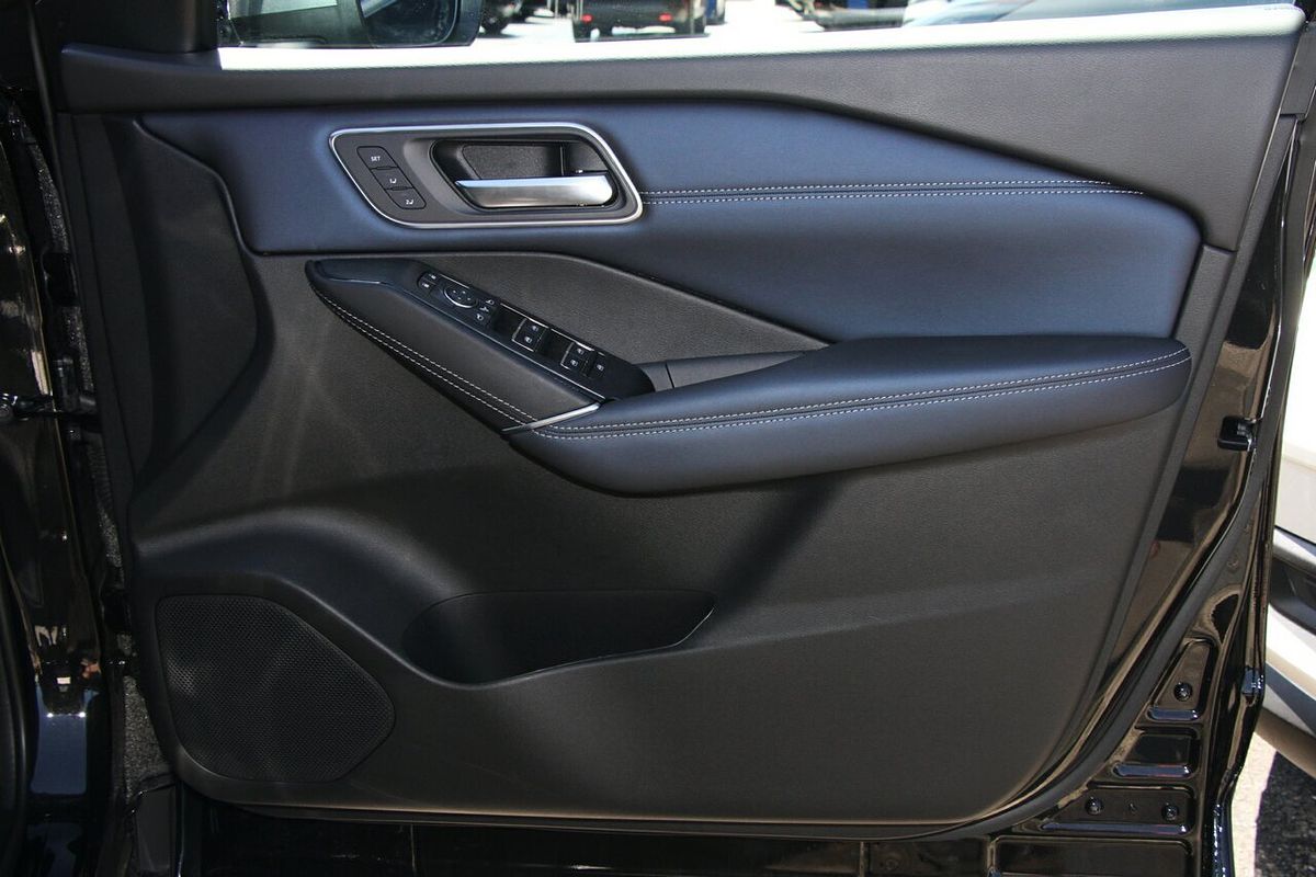 2024 Nissan QASHQAI Ti J12