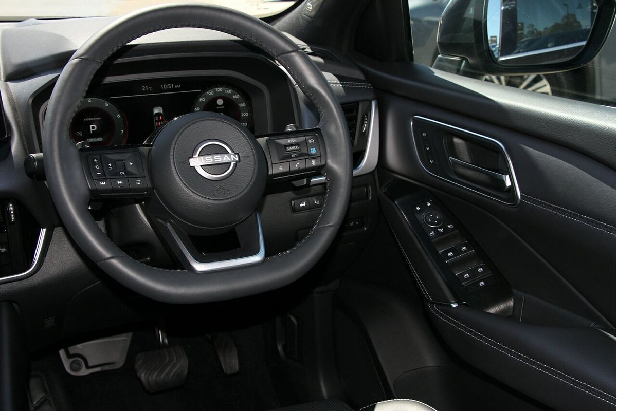 2024 Nissan QASHQAI Ti J12