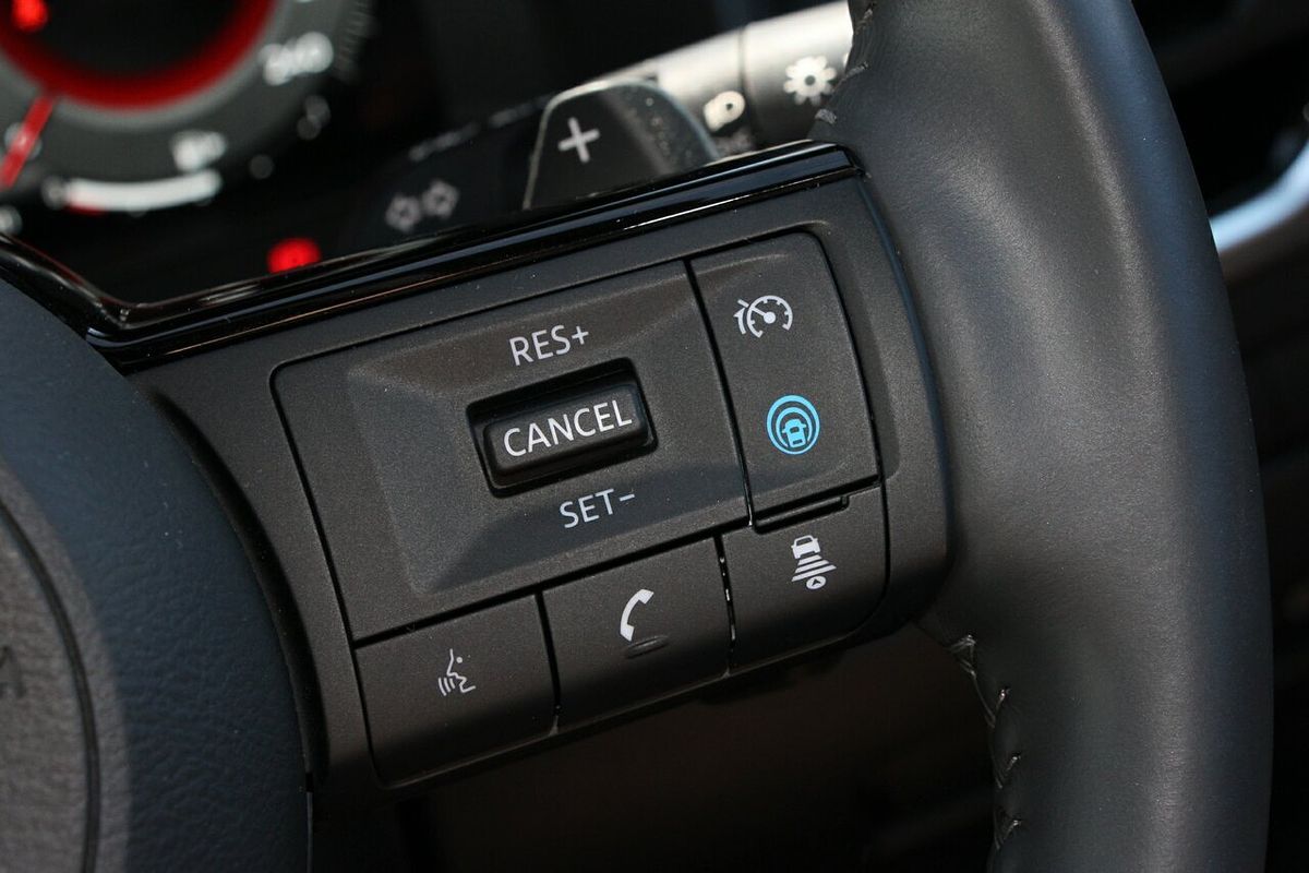 2024 Nissan QASHQAI Ti J12