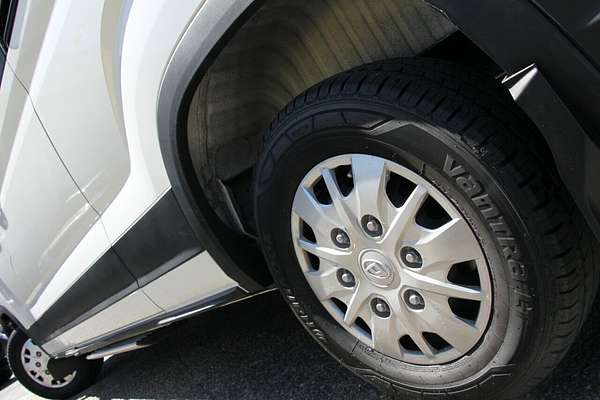2024 LDV Deliver 9 LWB Mid Roof