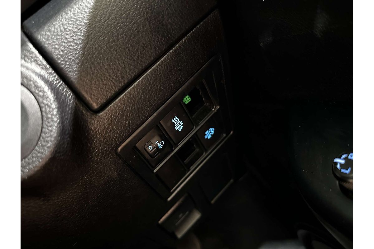 2021 Toyota Hilux SR GUN126R 4X4